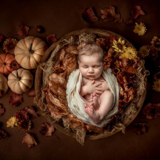 Nouveau né et les citrouilles